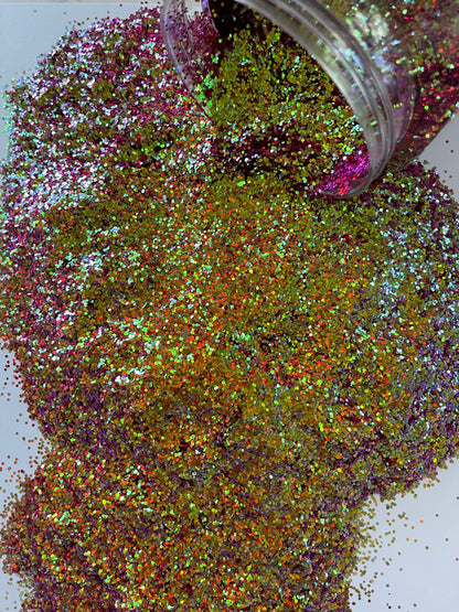 HIGH MAINTENANCE Mini Chunk Color Shift Glitter